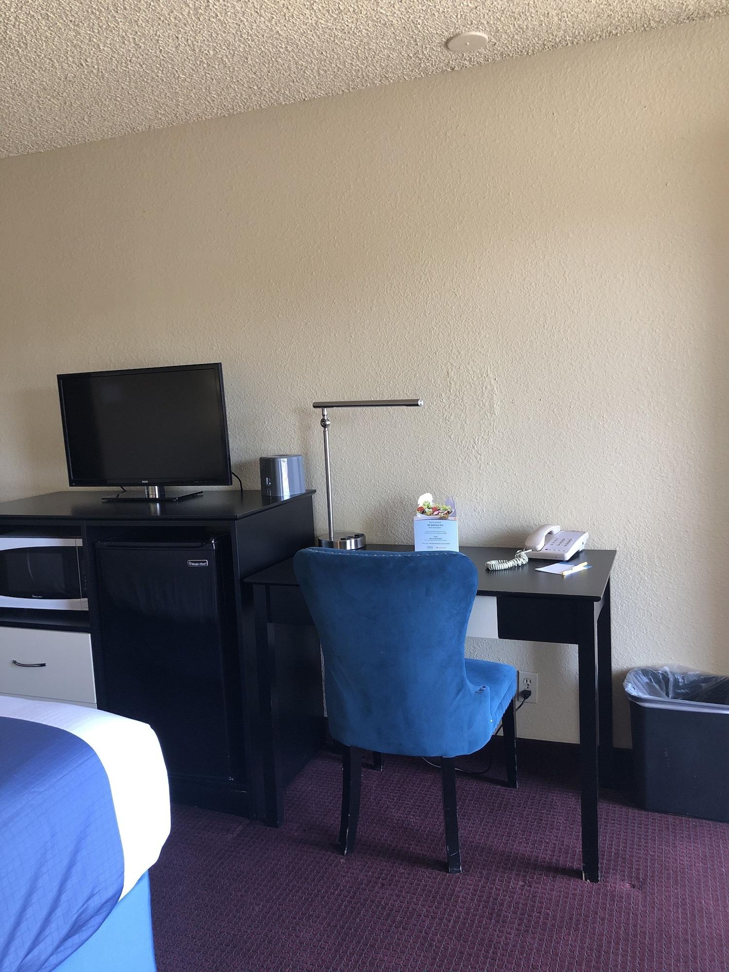 Days Inn By Wyndham Bend Exteriér fotografie