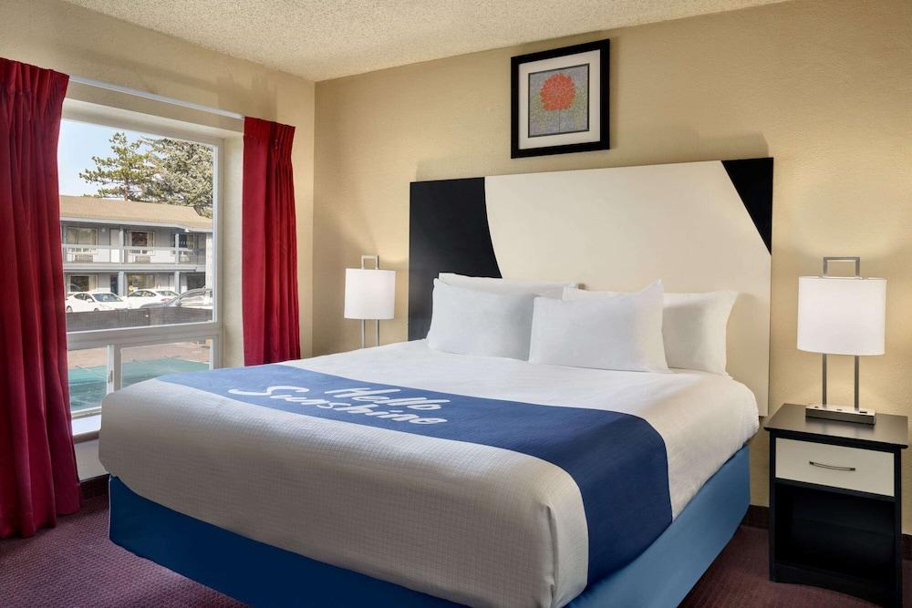 Days Inn By Wyndham Bend Exteriér fotografie