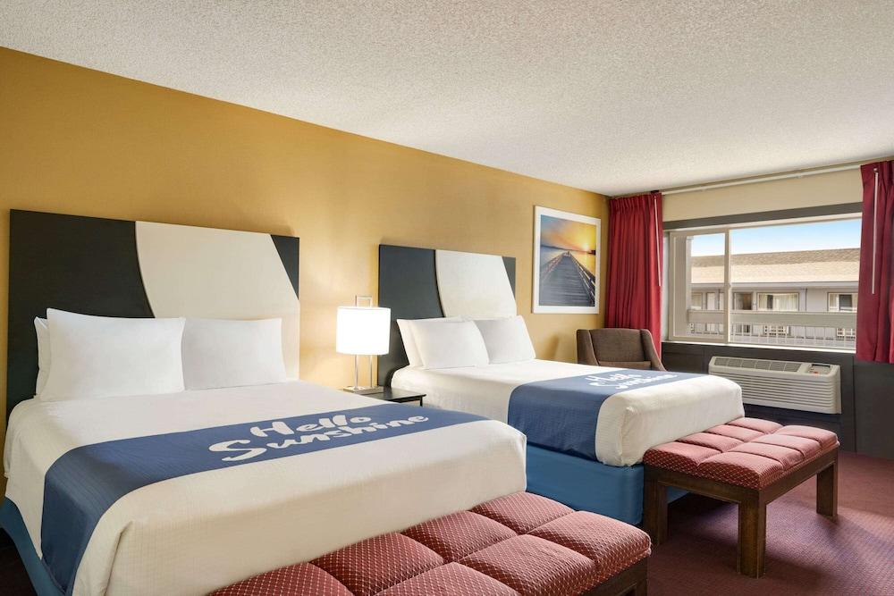 Days Inn By Wyndham Bend Exteriér fotografie